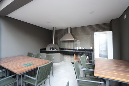 Apartamento para alugar com 42m², 2 quartos e sem vagaÁrea comum - Churrasqueira