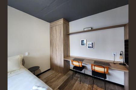 Studio à venda com 30m², 1 quarto e sem vaga Studio à venda com 30m², 1 quarto e sem vagaStudio