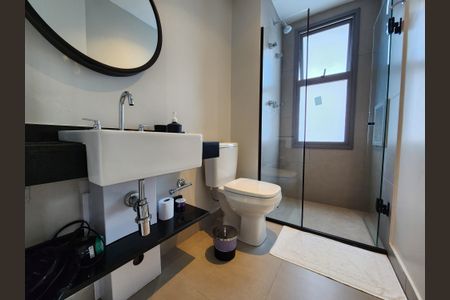 Studio à venda com 30m², 1 quarto e sem vaga Studio à venda com 30m², 1 quarto e sem vagaBanheiro