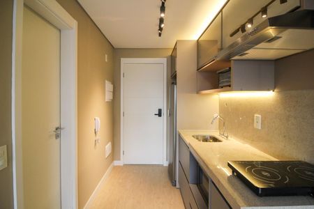 Studio para alugar com 27m², 1 quarto e sem vaga Studio para alugar com 27m², 1 quarto e sem vagaCozinha integrada