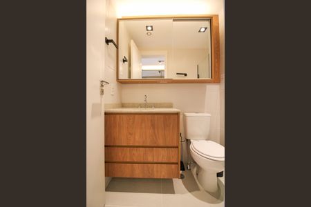 Studio para alugar com 27m², 1 quarto e sem vaga Studio para alugar com 27m², 1 quarto e sem vagaBanheiro