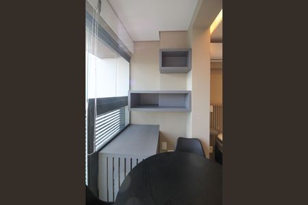 Studio para alugar com 27m², 1 quarto e sem vaga Studio para alugar com 27m², 1 quarto e sem vagaVaranda do Studio