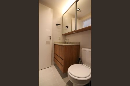 Studio para alugar com 27m², 1 quarto e sem vaga Studio para alugar com 27m², 1 quarto e sem vagaBanheiro