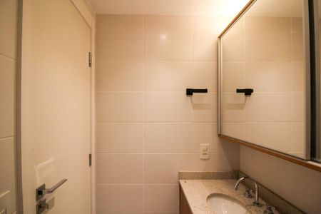Studio para alugar com 27m², 1 quarto e sem vaga Studio para alugar com 27m², 1 quarto e sem vagaBanheiro