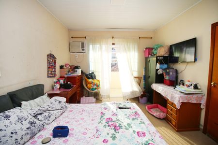 Casa à venda com 100m², 3 quartos e sem vagaSuíte