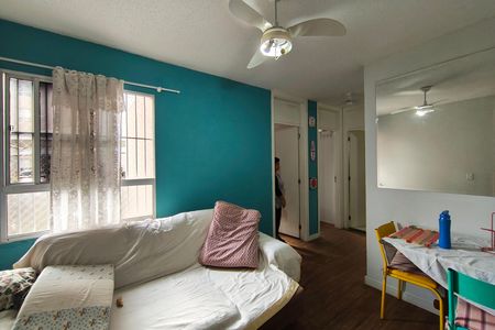 Apartamento para alugar com 48m², 2 quartos e 1 vagaSala