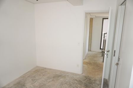 Apartamento à venda com 347m², 3 quartos e 4 vagas Apartamento à venda com 347m², 3 quartos e 4 vagasSuíte 2