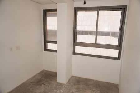 Apartamento à venda com 347m², 3 quartos e 4 vagas Apartamento à venda com 347m², 3 quartos e 4 vagasSuíte 2