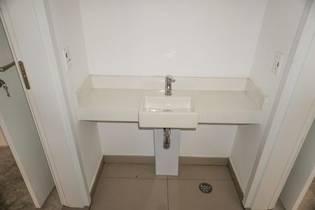 Apartamento à venda com 347m², 3 quartos e 4 vagas Apartamento à venda com 347m², 3 quartos e 4 vagasBanheiro da suíte 1 e 2