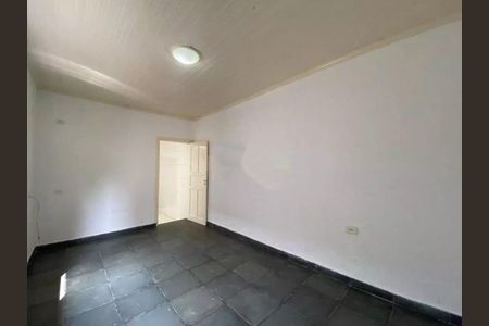 Casa à venda com 135m², 2 quartos e 1 vaga