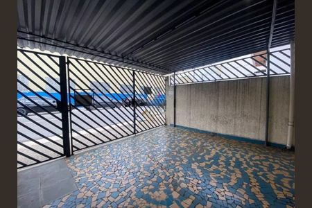 Casa à venda com 135m², 2 quartos e 1 vaga