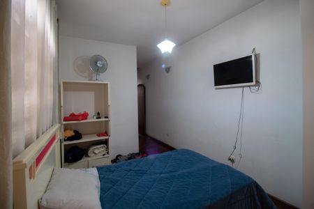 Casa à venda com 225m², 3 quartos e 3 vagasSuíte