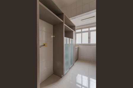 Apartamento à venda com 95m², 3 quartos e 1 vaga Apartamento à venda com 95m², 3 quartos e 1 vagaCozinha e Área de Serviço