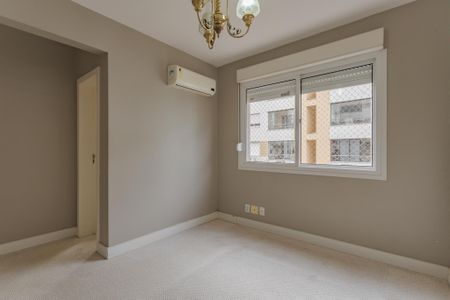 Apartamento à venda com 95m², 3 quartos e 1 vaga Apartamento à venda com 95m², 3 quartos e 1 vagaSuíte