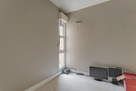 Apartamento à venda com 95m², 3 quartos e 1 vaga Apartamento à venda com 95m², 3 quartos e 1 vagaQuarto 2