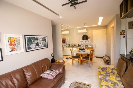 Apartamento à venda com 82m², 2 quartos e 1 vaga Apartamento à venda com 82m², 2 quartos e 1 vagaSala