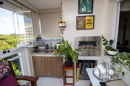 Apartamento à venda com 82m², 2 quartos e 1 vaga Apartamento à venda com 82m², 2 quartos e 1 vagaVaranda