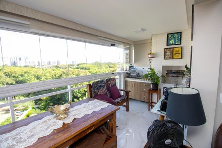 Apartamento à venda com 82m², 2 quartos e 1 vaga Apartamento à venda com 82m², 2 quartos e 1 vagaVaranda