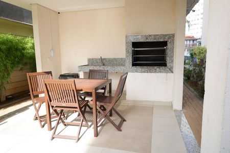 Apartamento à venda com 29m², 1 quarto e sem vagaÁrea comum - Churrasqueira