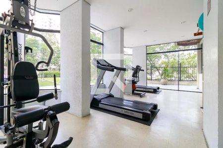 Apartamento à venda com 130m², 3 quartos e 3 vagas Apartamento à venda com 130m², 3 quartos e 3 vagasÁrea comum - Academia