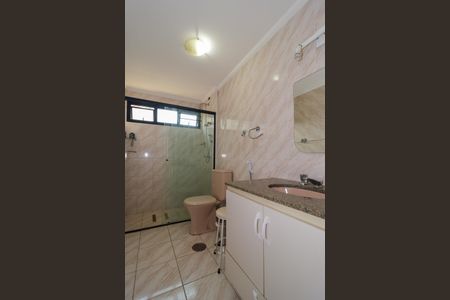 Apartamento à venda com 130m², 3 quartos e 3 vagas Apartamento à venda com 130m², 3 quartos e 3 vagasBanheiro