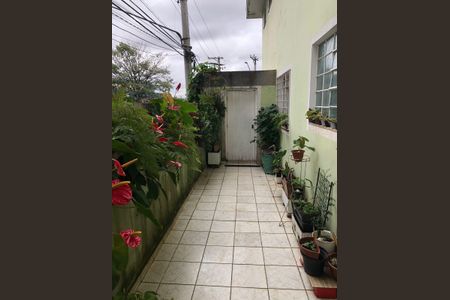 Casa à venda com 153m², 3 quartos e 2 vagasCorredor