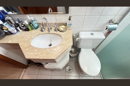 Apartamento à venda com 98m², 2 quartos e 2 vagasBanheiro da Suíte