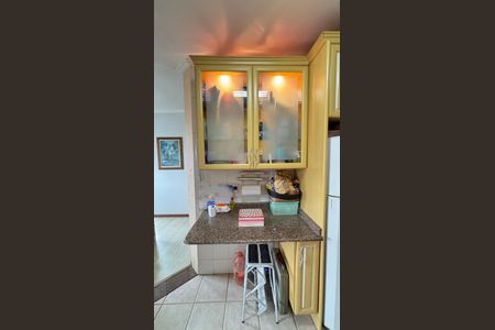 Apartamento à venda com 98m², 2 quartos e 2 vagasCozinha