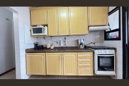 Apartamento à venda com 98m², 2 quartos e 2 vagasCozinha