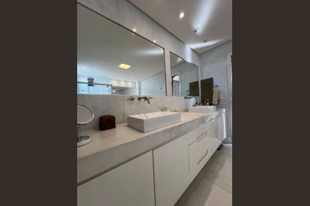 Apartamento à venda com 340m², 4 quartos e 4 vagas