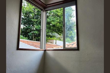 Casa à venda com 382m², 4 quartos e 2 vagas Casa à venda com 382m², 4 quartos e 2 vagasSala