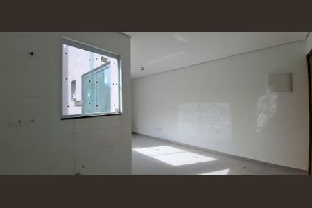 Apartamento à venda com 100m², 2 quartos e 1 vagaCozinha