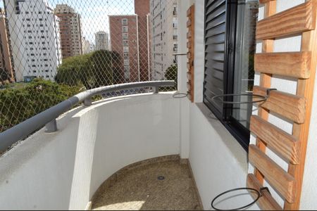 Apartamento à venda com 72m², 2 quartos e 2 vagasVaranda