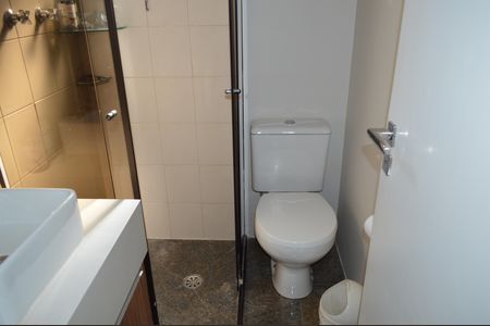 Apartamento à venda com 72m², 2 quartos e 2 vagasBanheiro