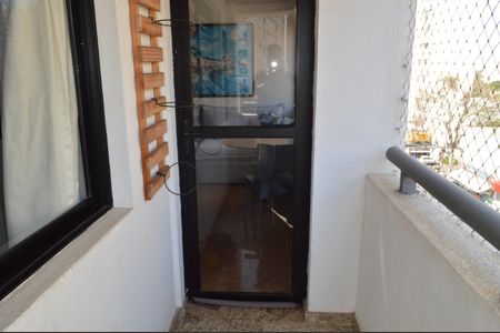 Apartamento à venda com 72m², 2 quartos e 2 vagasVaranda