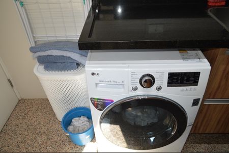 Apartamento à venda com 72m², 2 quartos e 2 vagasCozinha e Área de Serviço