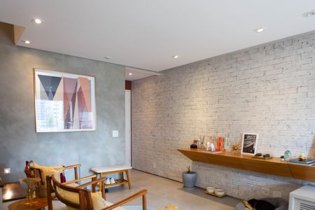 Apartamento à venda com 90m², 1 quarto e 2 vagas Apartamento à venda com 90m², 1 quarto e 2 vagasSala