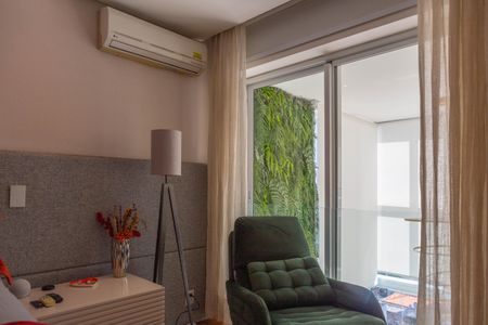 Apartamento à venda com 90m², 1 quarto e 2 vagas Apartamento à venda com 90m², 1 quarto e 2 vagasSuite