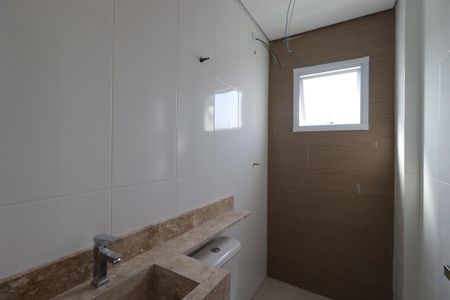 Apartamento à venda com 100m², 2 quartos e 1 vagaBanheiro da Suíte