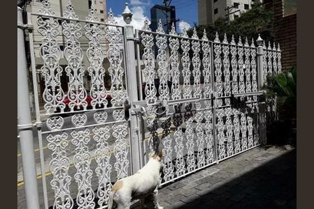 Casa à venda com 290m², 3 quartos e 4 vagas