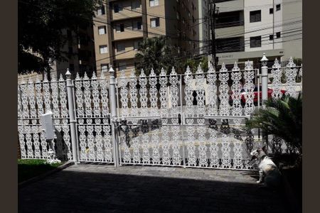 Casa à venda com 290m², 3 quartos e 4 vagas
