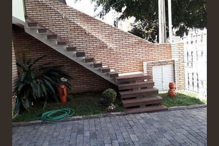 Casa à venda com 290m², 3 quartos e 4 vagas
