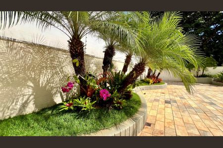 Apartamento à venda com 292m², 4 quartos e 4 vagas Apartamento à venda com 292m², 4 quartos e 4 vagasJardim