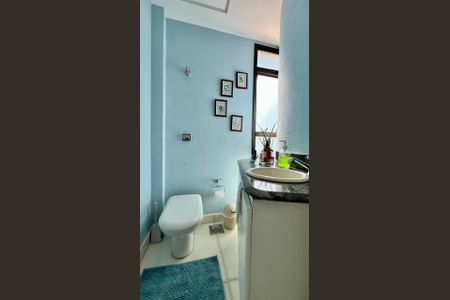 Apartamento à venda com 292m², 4 quartos e 4 vagas Apartamento à venda com 292m², 4 quartos e 4 vagasBanheiro