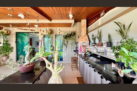 Apartamento à venda com 292m², 4 quartos e 4 vagas Apartamento à venda com 292m², 4 quartos e 4 vagasEspaço Gourmet