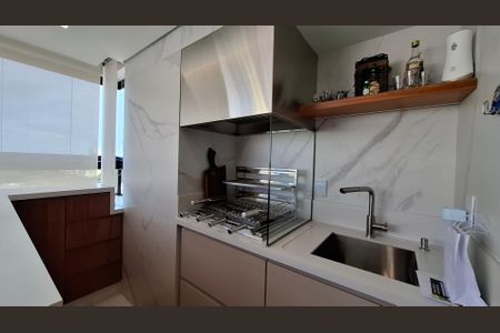 Apartamento à venda com 125m², 3 quartos e 3 vagas Apartamento à venda com 125m², 3 quartos e 3 vagasVaranda gourmet