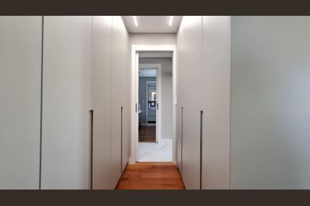 Apartamento à venda com 125m², 3 quartos e 3 vagas Apartamento à venda com 125m², 3 quartos e 3 vagasSuíte