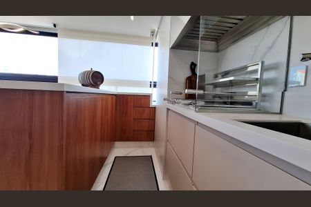 Apartamento à venda com 125m², 3 quartos e 3 vagas Apartamento à venda com 125m², 3 quartos e 3 vagasVaranda gourmet