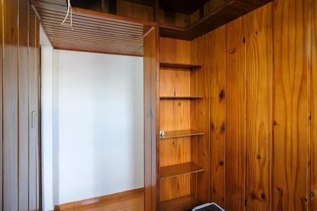 Casa à venda com 200m², 4 quartos e 3 vagasCloset Quarto 4 