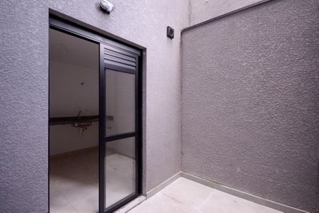 Apartamento à venda com 38m², 2 quartos e sem vaga Apartamento à venda com 38m², 2 quartos e sem vagaSala/Cozinha - Varanda